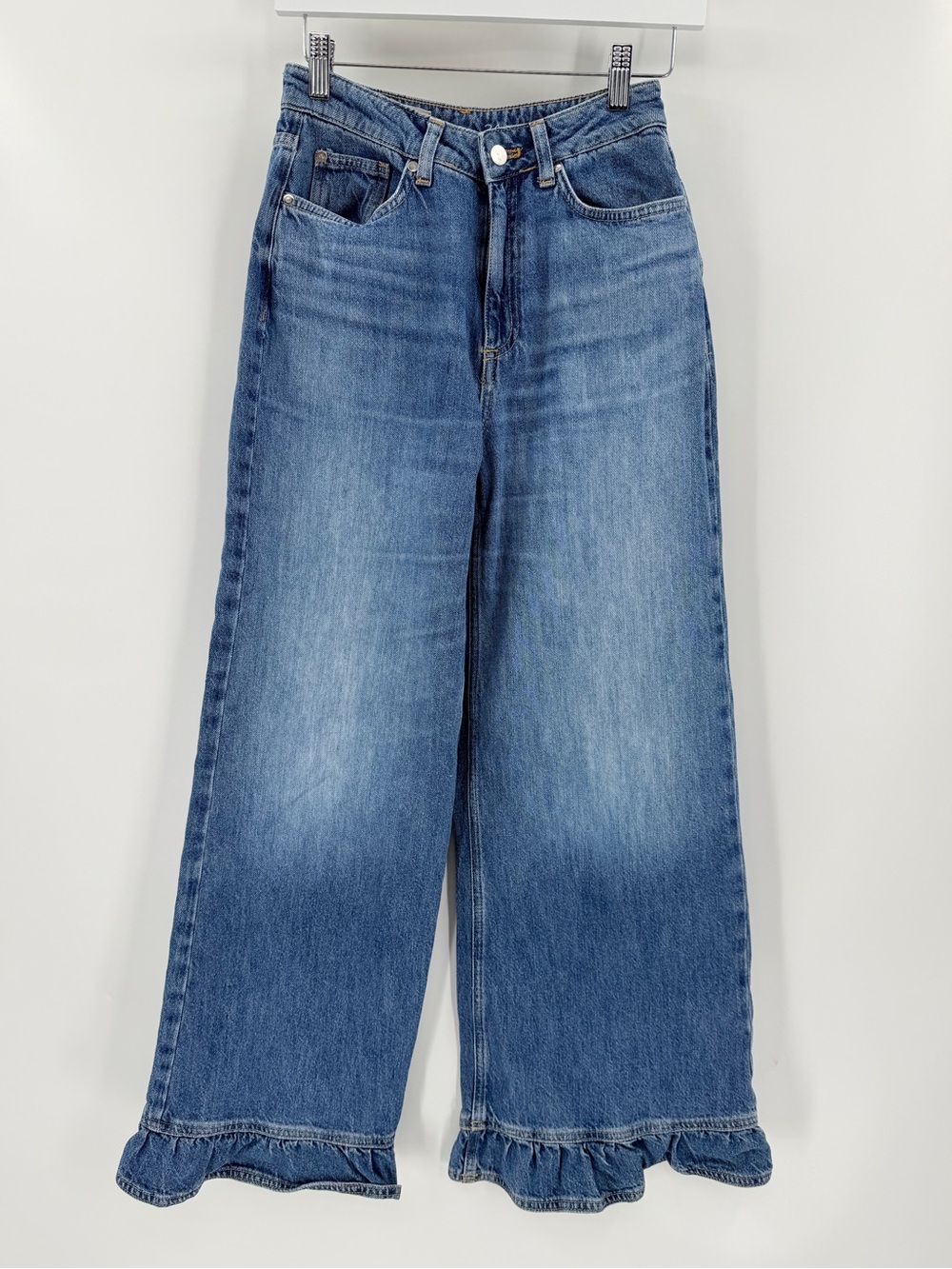 Anthropologie Pilcro Solene High-Rise Wide-Leg Ruffle Flare Jeans 24 - Picture 3 of 5